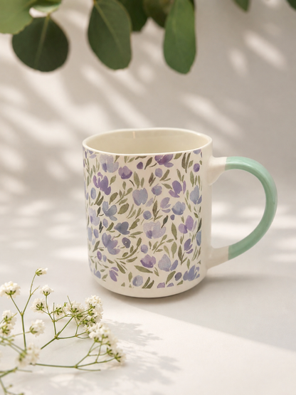 Taza de porcelana flores azul pastel